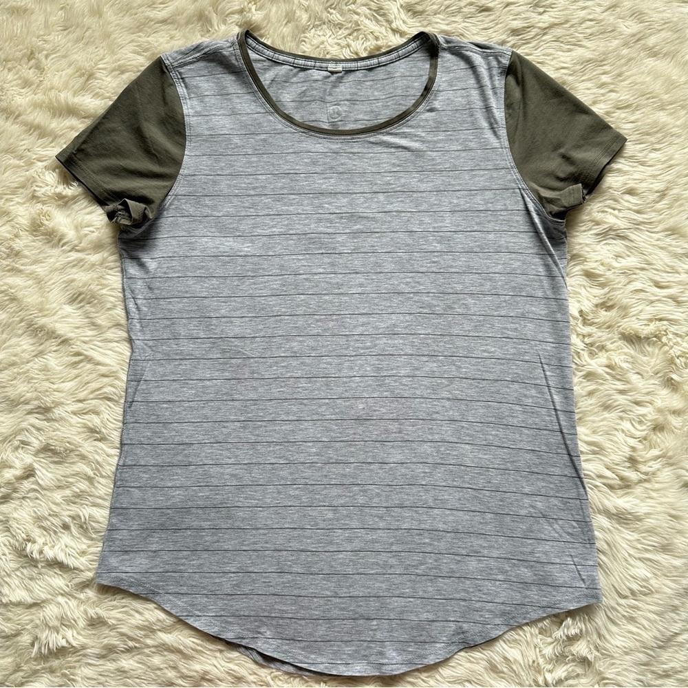 Lululemon Top Love Crew III Short Serve Stripe Heathered Core Light Grey Sage